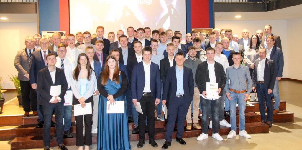 Lossprechung der Gesellen der Land- Baumaschinenmechatroniker aus den Kreisen Borken und Coesfeld