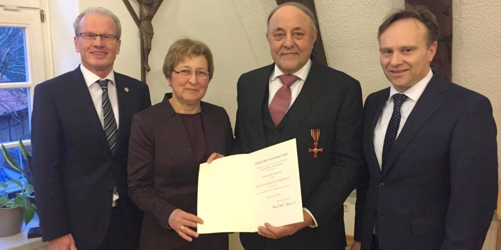 Josef Scharlau aus Legden mit dem Bundesverdienstkreuz ausgezeichnet